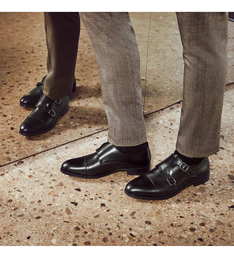 Martinelli Sapatos Empire em pele com fivelas pretas