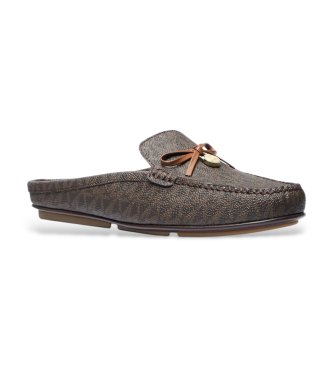 Michael Kors Zapatos Greta con logotipo marrón