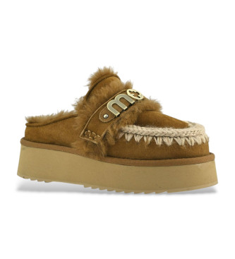 Mou Lderclogs med logotyp p brun rem