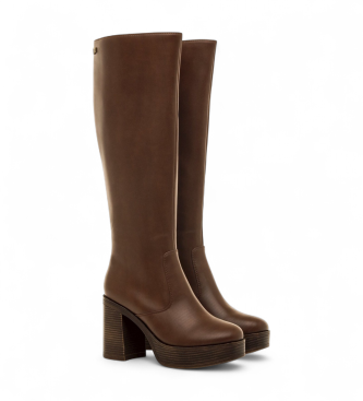 MTNG Stiefel New 67 braun