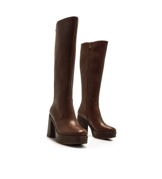 MTNG Stiefel New 67 braun