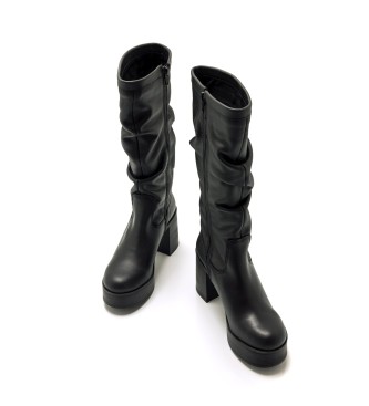 MTNG Schwarze Sixties-Lederstiefel -Absatzhhe 8cm