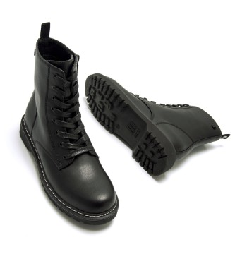 Mustang Calm X Stiefelette schwarz