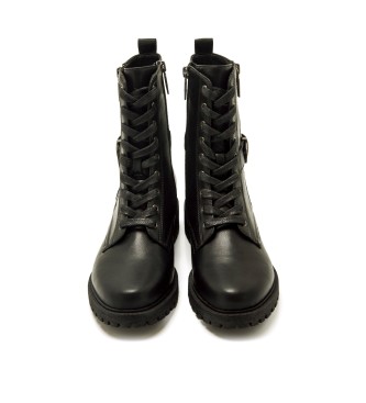 MTNG Campa ankle boots black