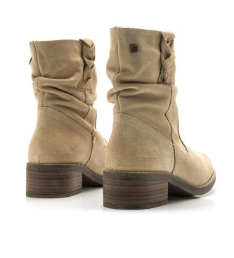 Mustang Casual FRONTIER beige leather ankle boots