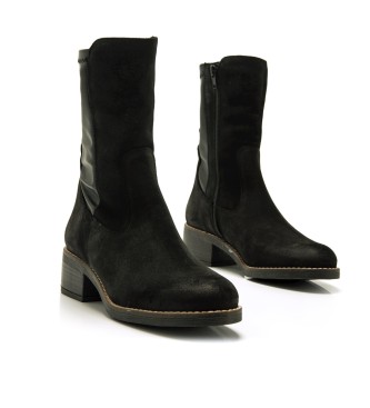 Mustang Frontier Leather Ankle Boots black