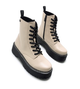 Mustang Strmische beige Stiefeletten