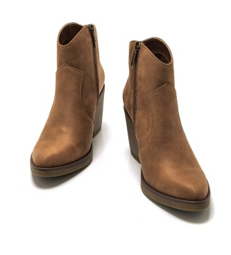 Mustang Tijuana brown ankle boots -Heel height 8cm