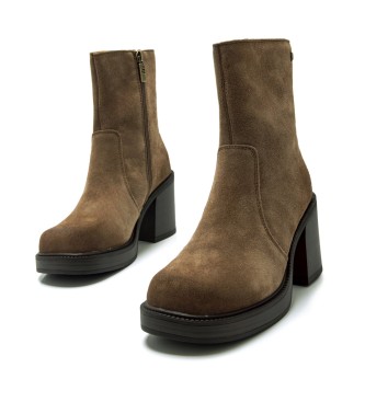 Mustang New Oasis Leather Ankle Boots brown