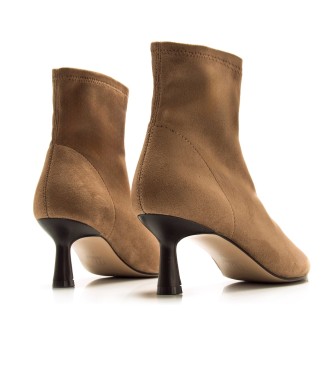 Mustang Ninette beige ankle boots