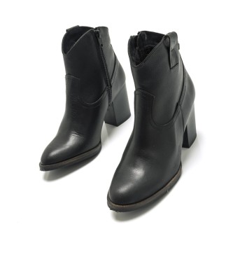 Mustang UMA black dress leather ankle boots -Heel height 7.5cm
