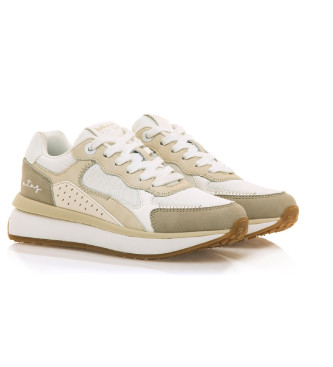 Mustang Trainers Izzy beige, white