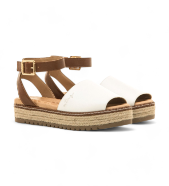 Mustang Sandalen Amelie wei -Plattformhhe 5cm