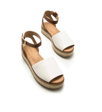 Mustang Sandals Amelie white -Platform height 5cm