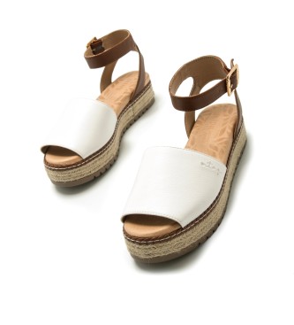 Mustang Sandalen Amelie wei -Plattformhhe 5cm