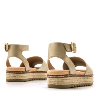 Mustang Sandalen Amelie gold -Plattformhhe 5cm