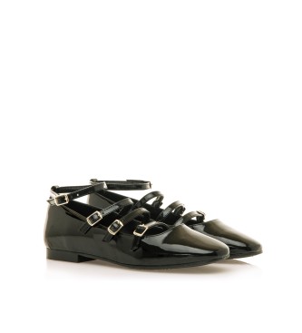 Mustang Camille Shoes Black