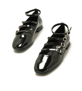 Mustang Camille Shoes Black