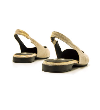 Mustang Loana shoes gold