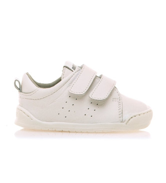 Mustang Kids Scarpe da ginnastica bianche in pelle da bambino