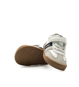 MTNG Kids Trainers Free Baby wit