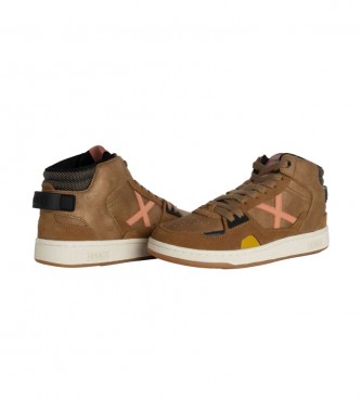 Munich Brown Dome Sneakers
