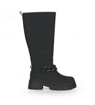 Mustang High boots with black detail