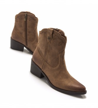 Mustang Cowboy boots brown details