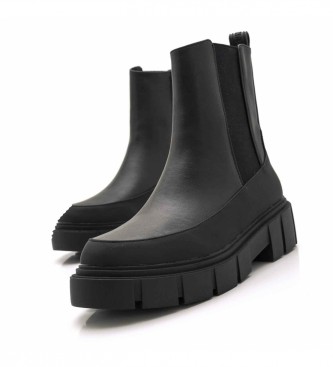 Mustang Mars ankle boots black