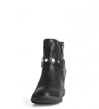 botines cuña mustang
