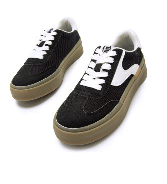 Mustang Trainers 60541 zwart