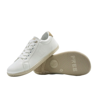 Mustang Trainers Free Aria white