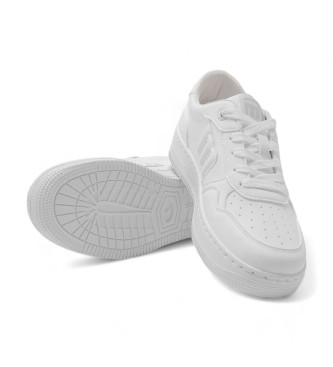 Mustang Trainers Gravity white