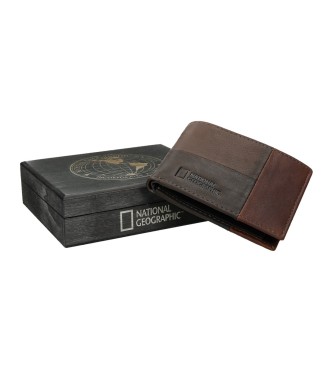 National Geographic Leather wallet Landscape brown -2X10,5X8Cm