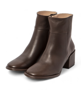 Neosens Brown leather ankle boots S3374