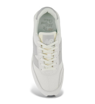 New Balance Leather Sneakers 370 white