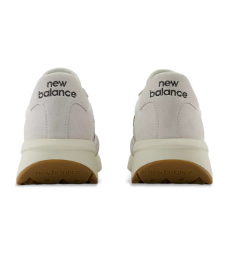 New Balance Leather Sneakers 370 white