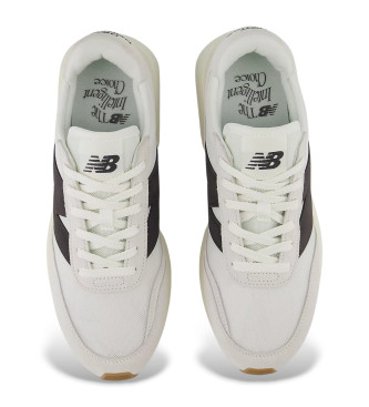 New Balance Leather Sneakers 370 white