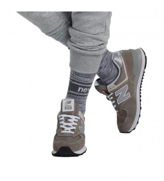 New Balance Chaussures en cuir 574v2 Essentials gris