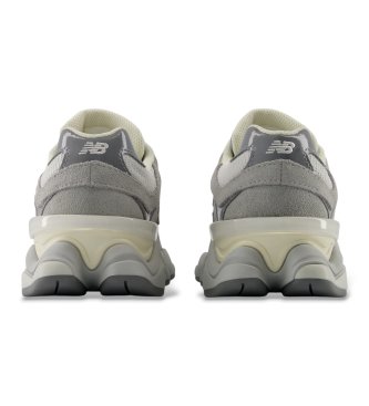 New Balance Sneakers 9060 grijs