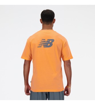 New Balance Camiseta con logotipo Sport Essentials naranja