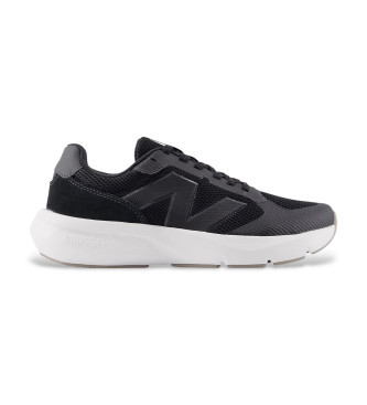 New Balance Trainers UA800 zwart
