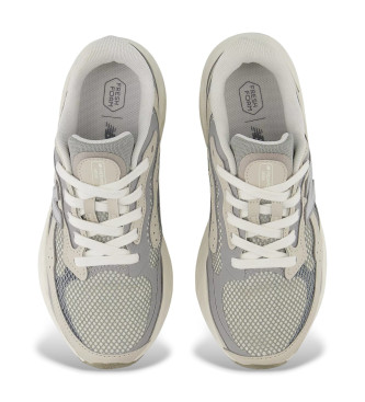 New Balance Trainers Fresh Foam Arishi v4 grey