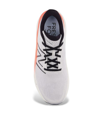 New Balance Trenerji Fresh Foam X Kaiha Rd siva