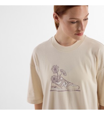 New Balance Beigefarbenes Blumen-T-Shirt