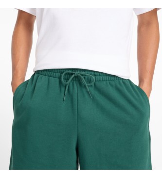 New Balance Sport Essentials shorts i fransk frott 7 grn