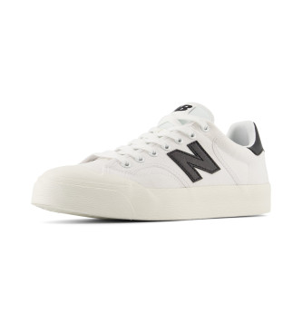 New Balance Trenerzy 100 biały