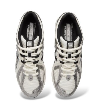 New Balance Zapatillas 1906R plata