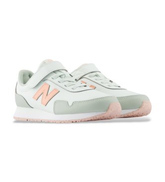 New Balance Superge 323 Bungee Lace z zaponko na vrhu v srebrni barvi