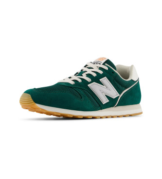 New Balance Trainers 373V2 groen